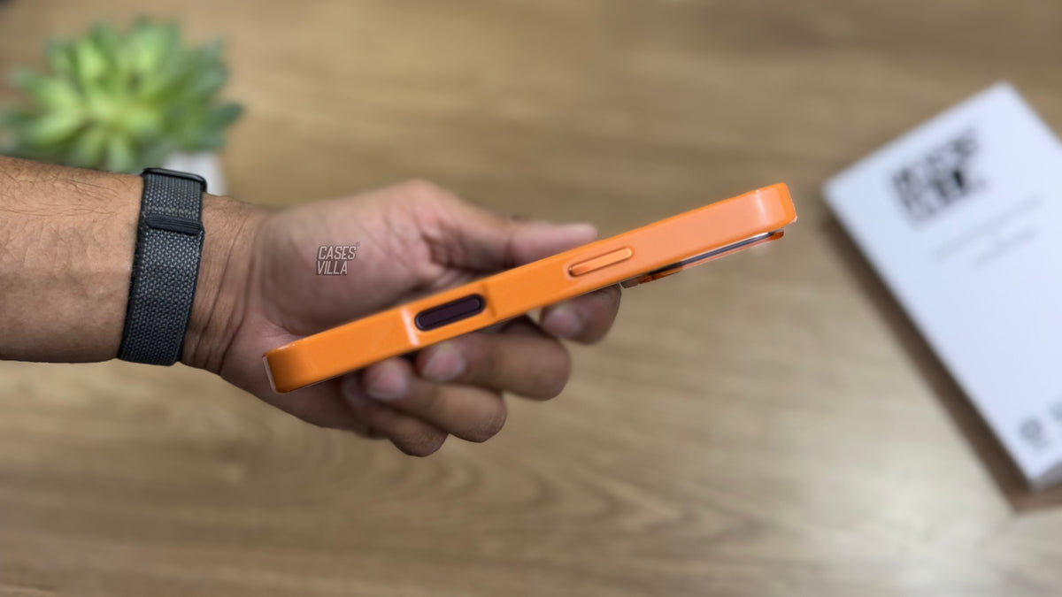 Transparent Case with Coloured Border with MagSafe for iPhone : Orange