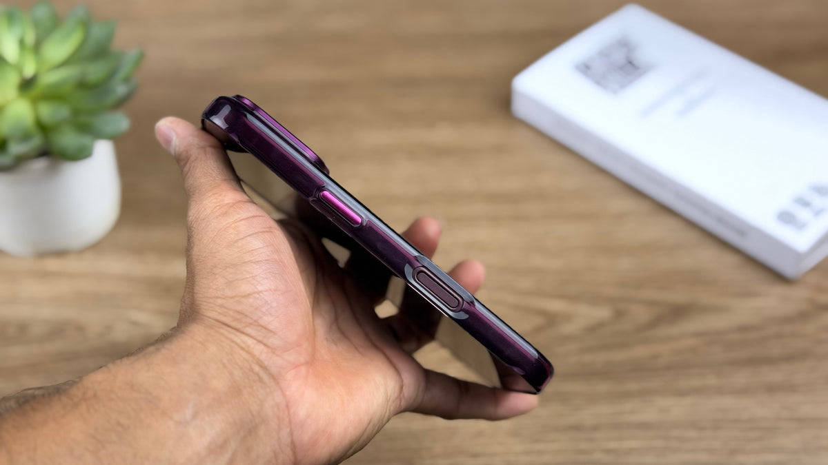 Textured MagSafe Anti-Yellow Case for iPhone: Burgundy