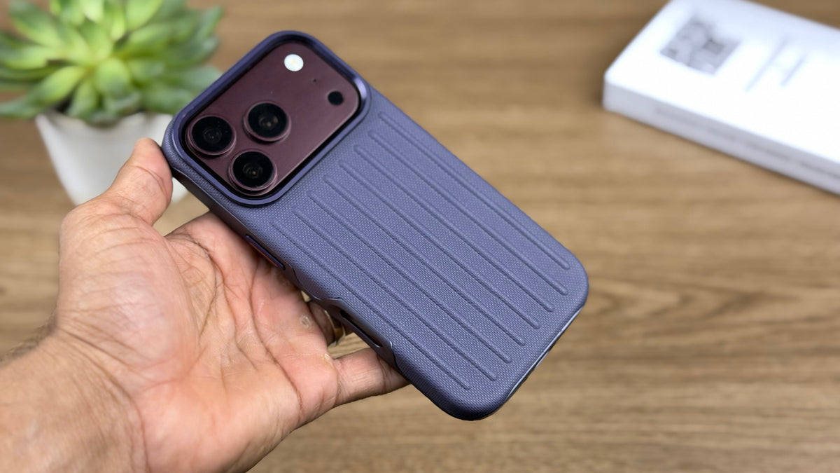 Corrugated PU Leather MagSafe Case for iPhone: Purple