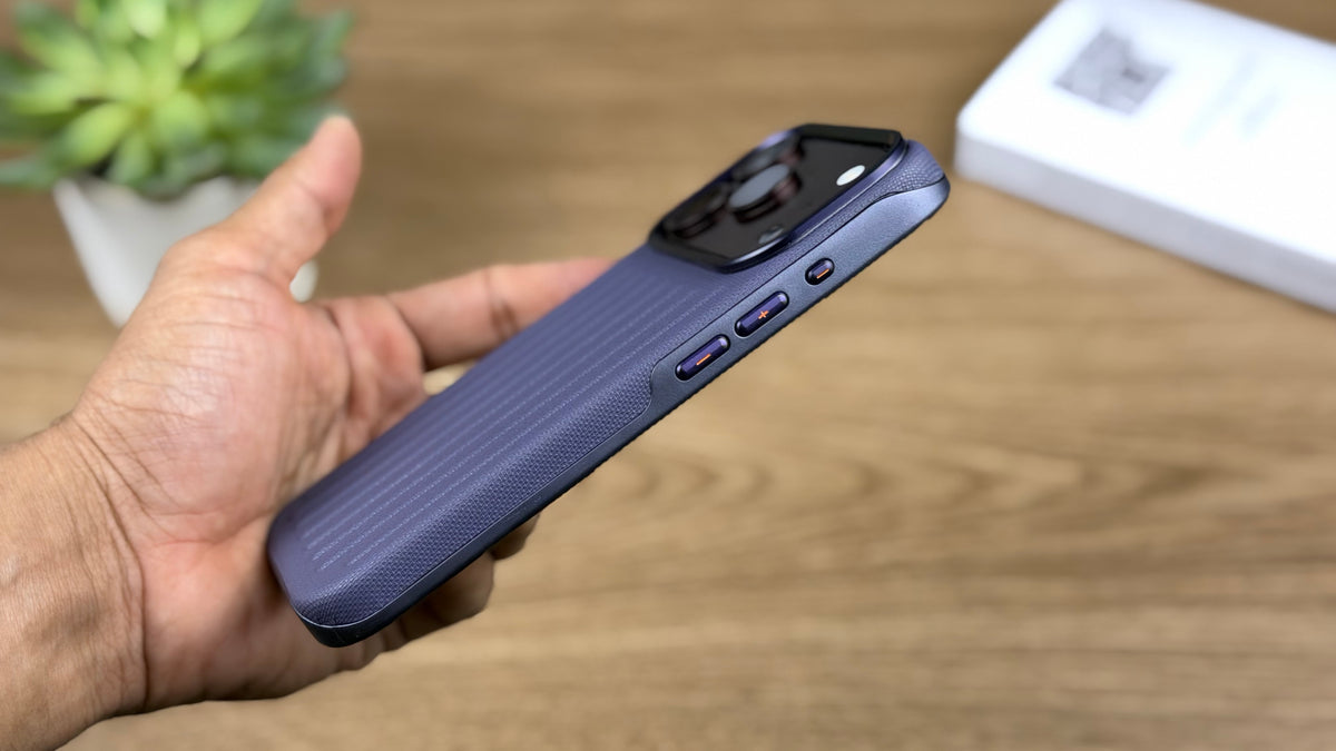 Corrugated PU Leather MagSafe Case for iPhone: Purple