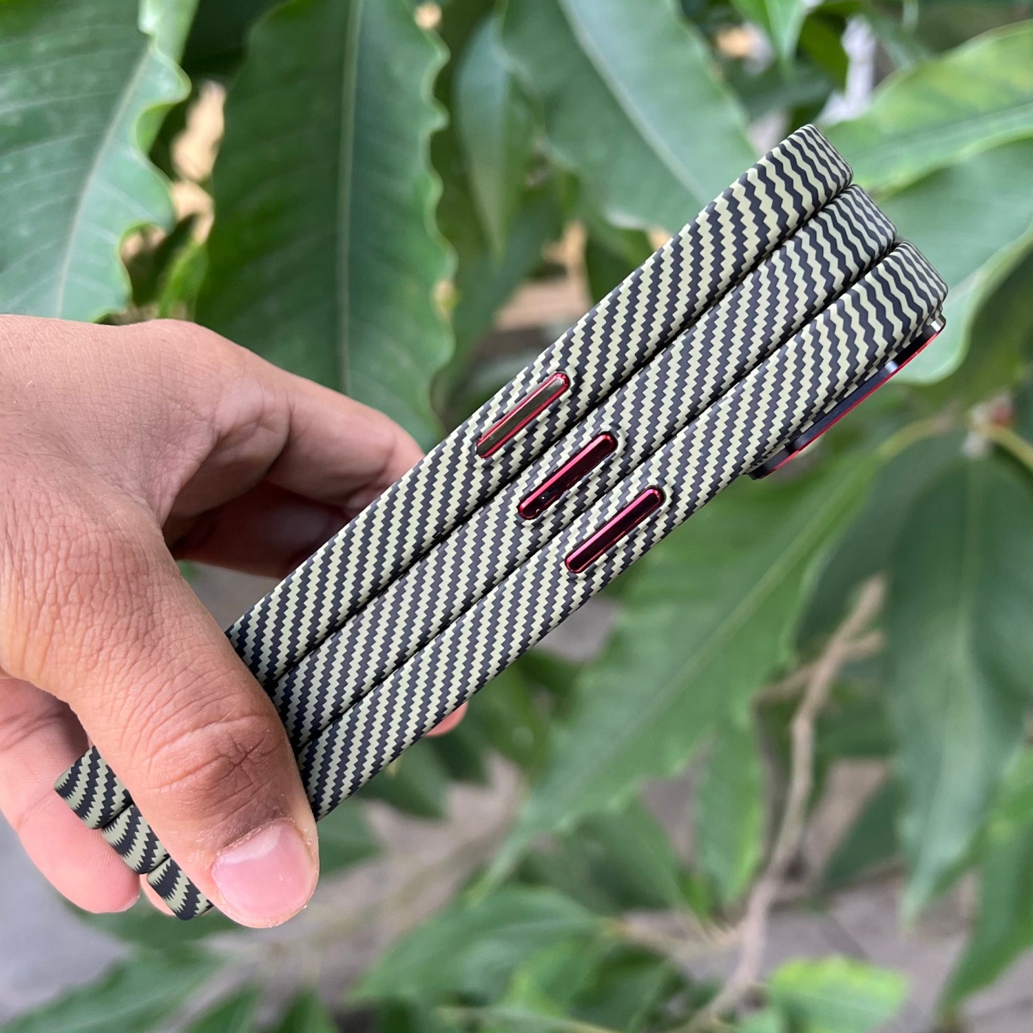 iPhone 15 Cover: Real Aramid Carbon Fiber Three Color Kevilar Case