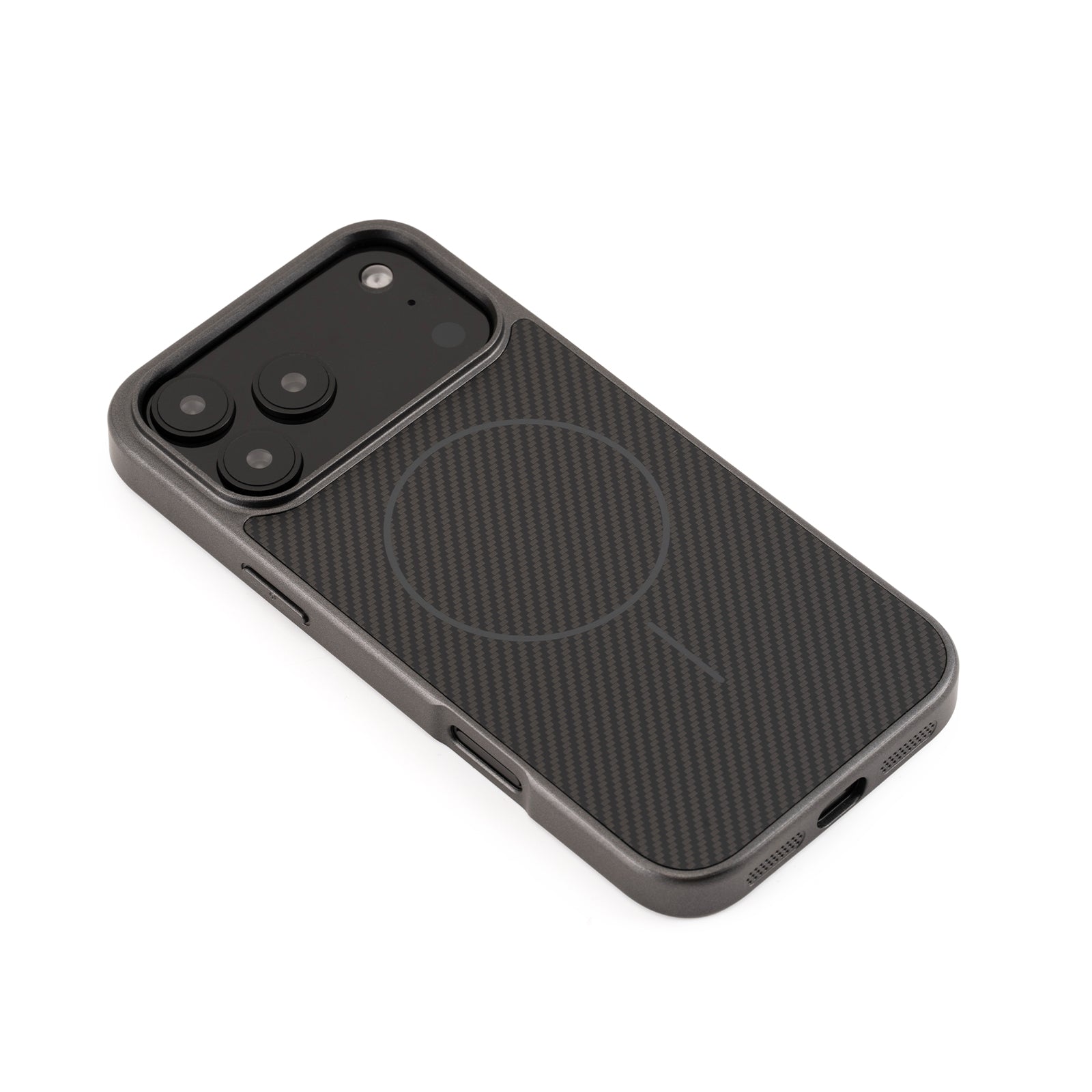 iPhone 17 Series: Carbon Defence MagSafe Case