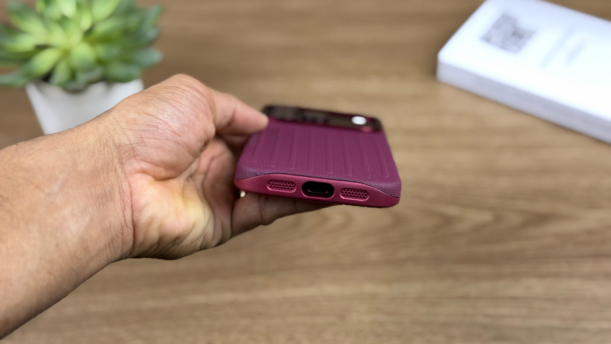 Corrugated PU Leather MagSafe Case for iPhone: Burgundy