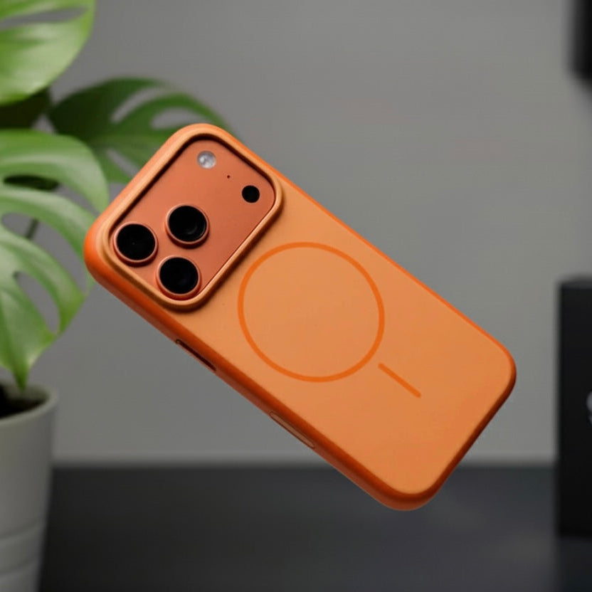 iPhone 17 Series: Silicone MagSafe Case / Cover