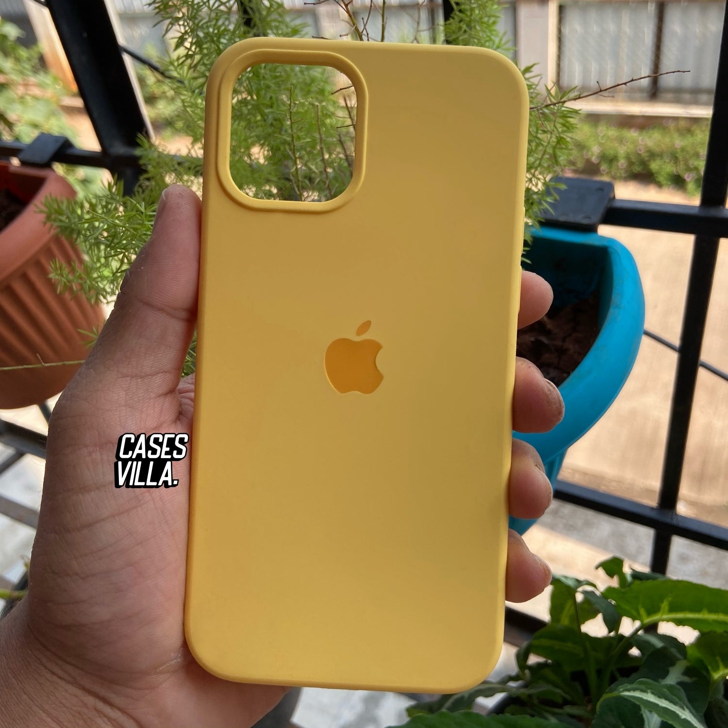 iPhone 12 / 12 Pro - Original Silicone Case Cover